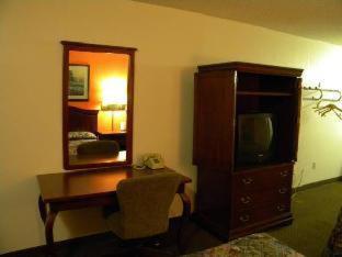 Indy Southwestern Inn-South インディアナポリス 部屋 写真