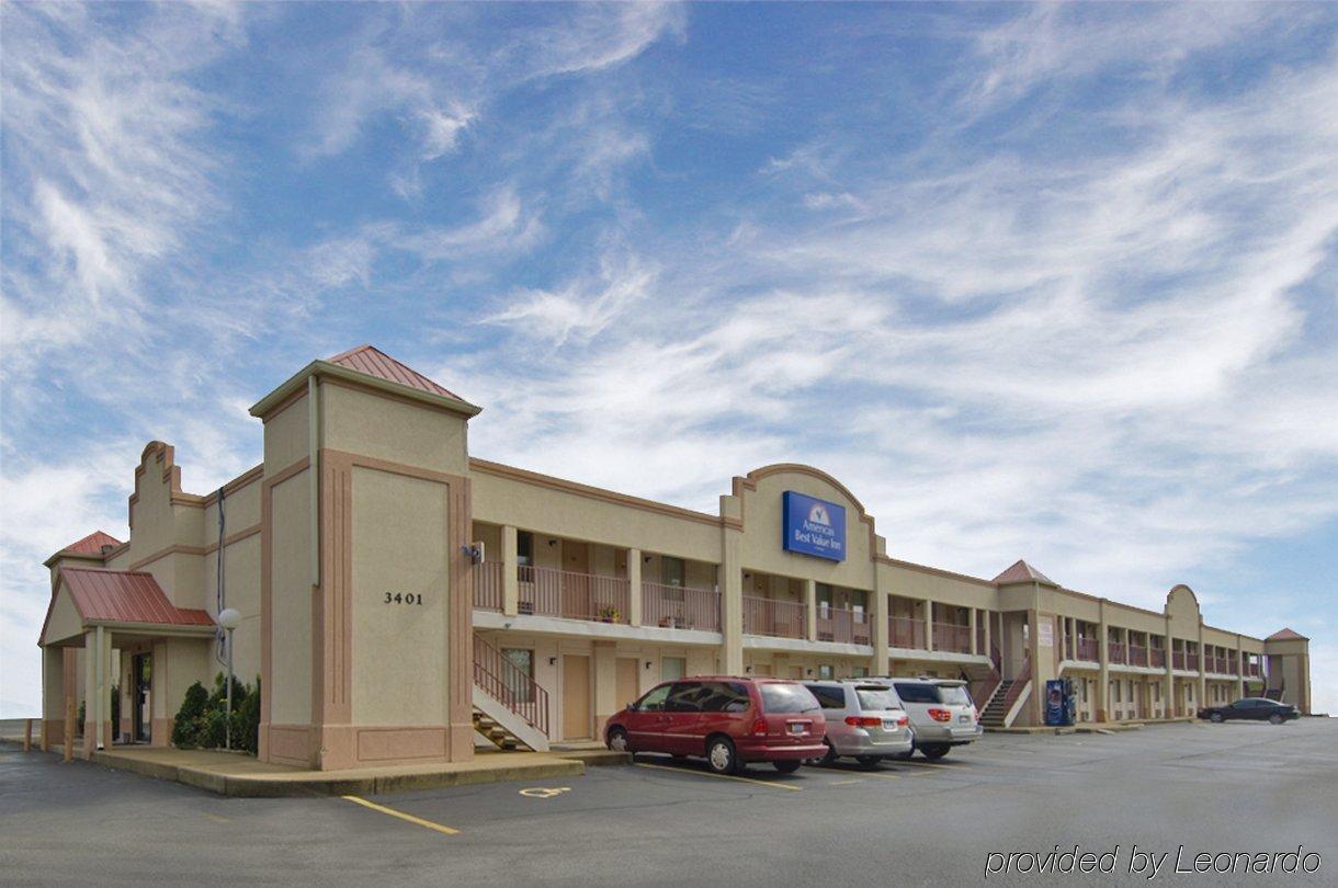 Indy Southwestern Inn-South インディアナポリス エクステリア 写真