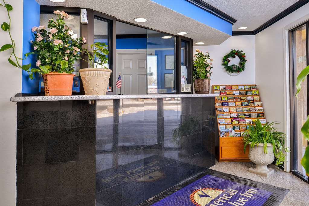 Indy Southwestern Inn-South インディアナポリス インテリア 写真